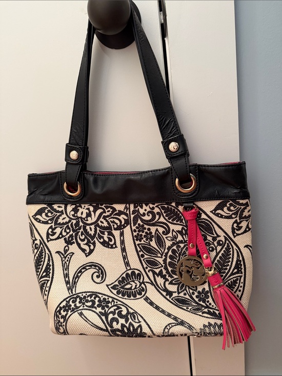 Spartina 449 Handbags - Spartina 449 Black & Cream Floral Canvas Tote with Pink Tassel